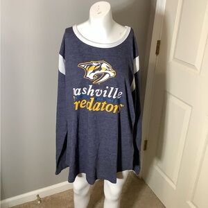 Women XL 16/18 NHL Brand Nashville Predators Long Sleeve Shirt
